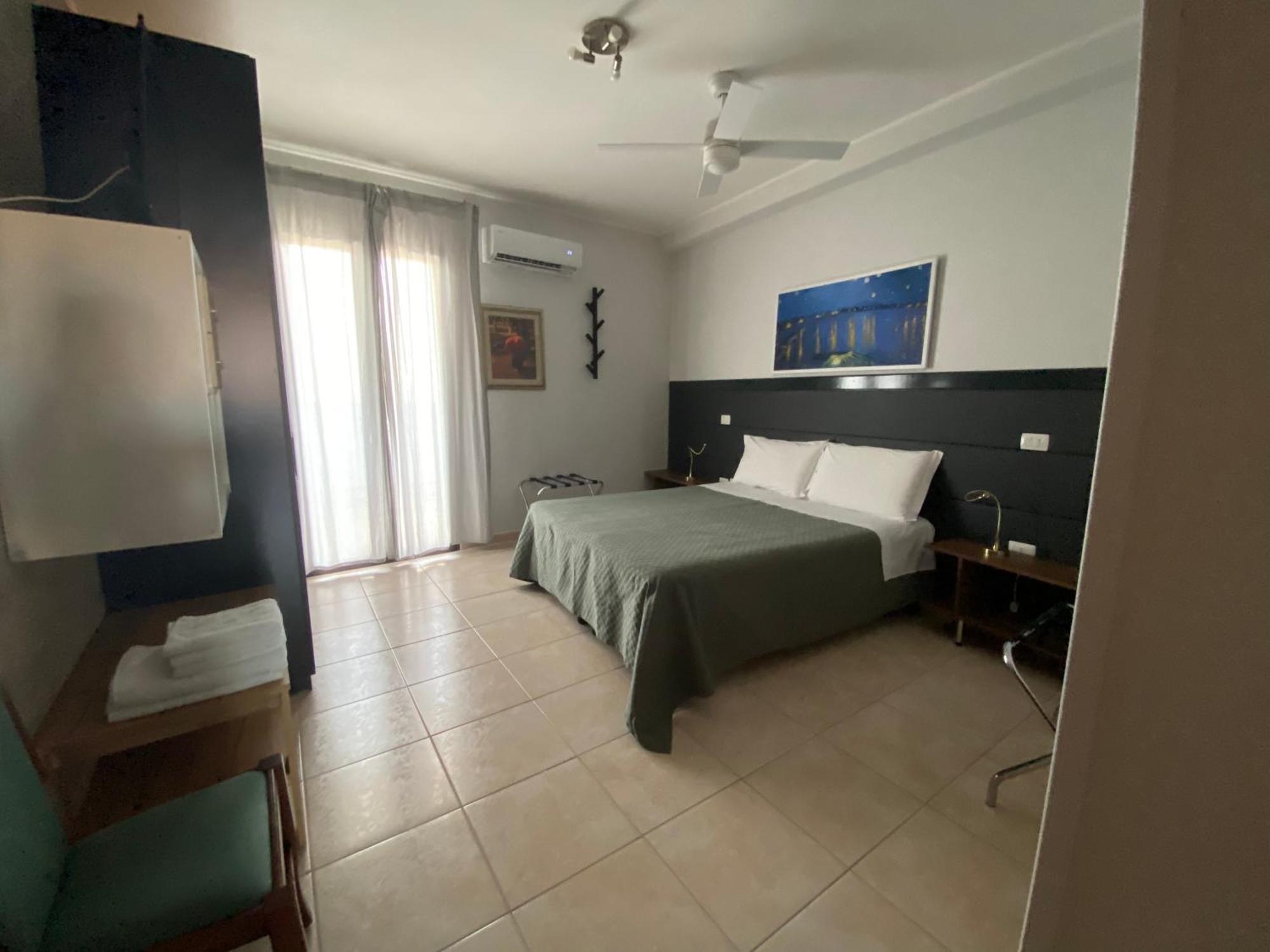Amici B&B Càbras Esterno foto