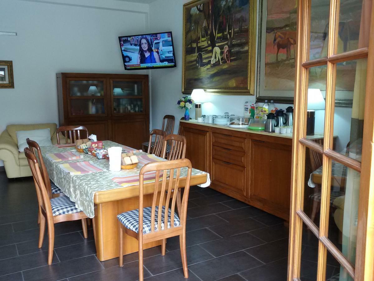 Amici B&B Càbras Esterno foto